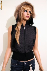 *** PROMOTIE Vesta / Geaca GUESS, Gluga Detasabila, Dama / Femei, 100% AUTENTIC, Reducere de la 199 RON *** foto