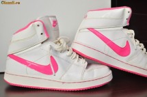 GHETE NIKE rezervate foto