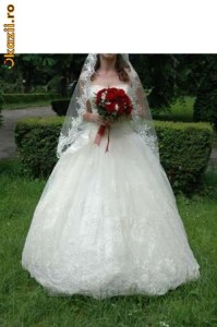 Rochie de mireasa foto