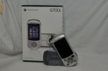 Telefon mobil de colectie - SONY ERICSSON S 700 i - Camera foto / video cu blitz, 8 x Zoom, Bluetooth, MP3 player, Radio, Infrarosu - made in Japan foto