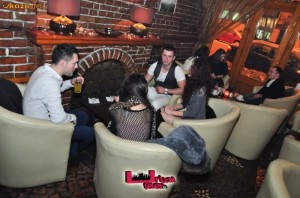 afacere la cheie cafenea club foto