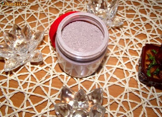 Masca argila roz+spirulina pentru ten uscat/sensibil foto mare
