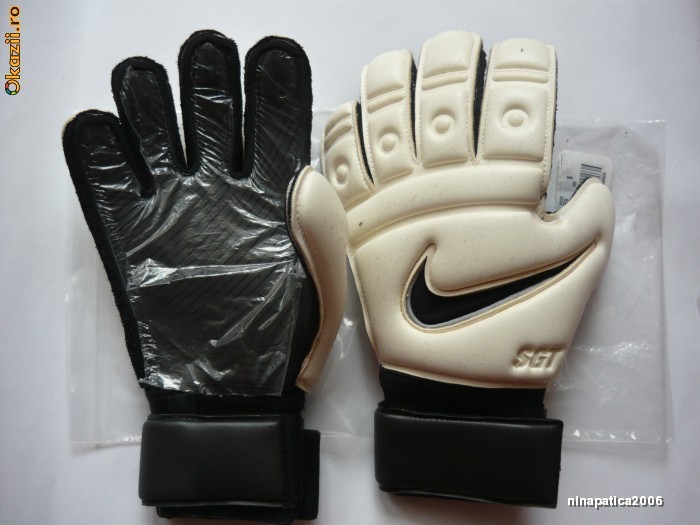 MANUSI PORTAR NIKE SGT PREMIER  O R I G I N A L E !!! foto mare