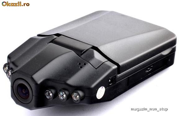 Camera auto portabila inregistrare HD cu ecran 2.5 inch si activare la miscare foto mare