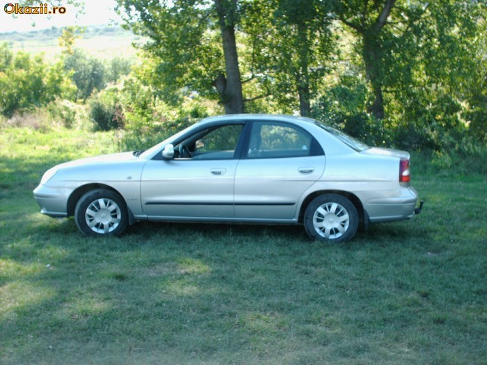 Daewoo Nubira II foto mare