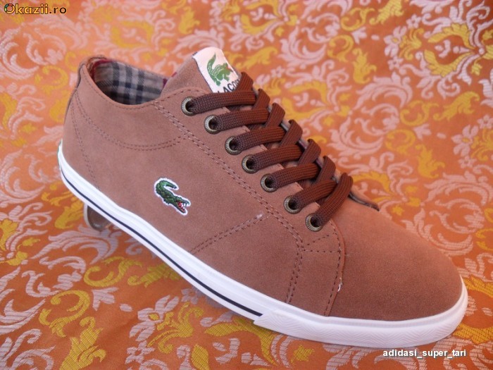 Tenesi \ Tenisi \ Adidasi  Casual Eleganti LACOSTE foto mare