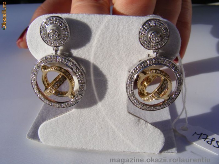 Extraordinari Cercei designer aur 14K in 2 culori, 8g, model UNICAT cu sfera rotativa ornati cu 200 BRILIANTE !!! foto mare