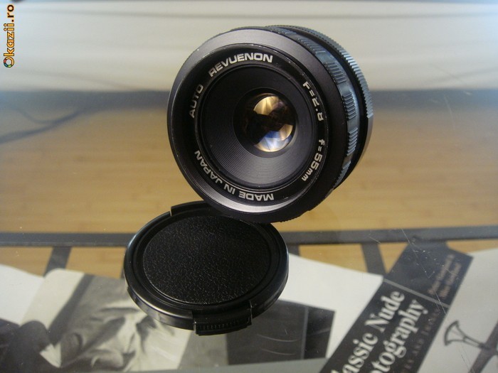 Auto Revuenon 55mm f/2.8 (filet M42) - NOU foto mare