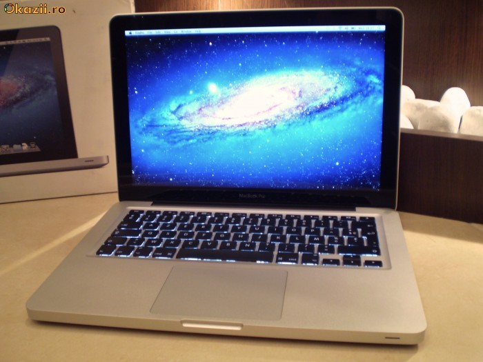 Macbook Pro 13 , i5 , 8 GB Ram foto mare