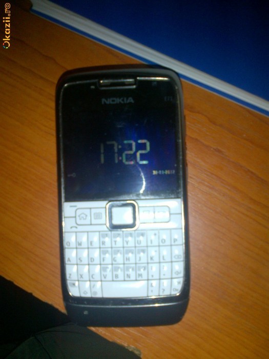 vand nokia e71 alb white 9,5/10 foto mare