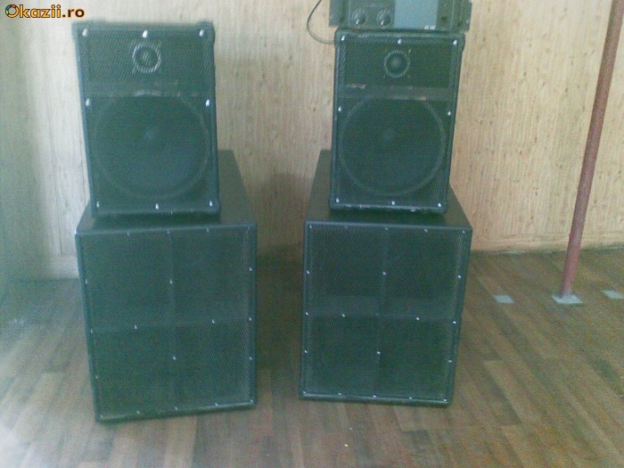 sonorizare disco/club statie 4x500w basi 2x 1000w top 2x 250w.glob lumina robot pilot flash foto mare
