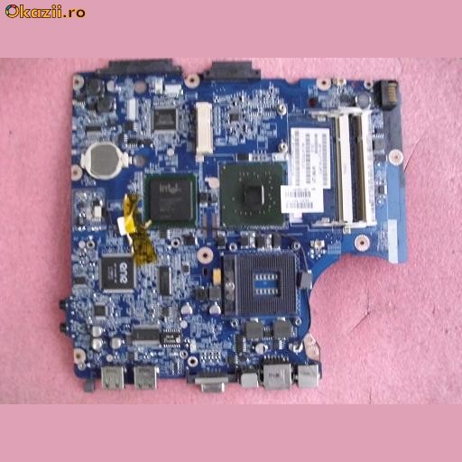 Placa de baza HP 520(neumblat pe ea) foto mare