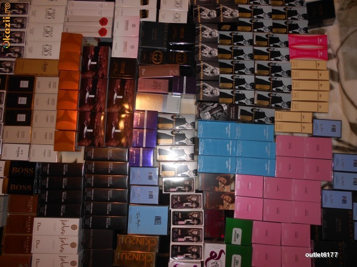 VAND PARFUMURI 100 ML, MARI, SUPER CALITATE, SUPER PRET!!!!APROAPE TOATE MARCILE foto mare