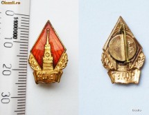 INSIGNA RUSIA 40 ANI ** foto